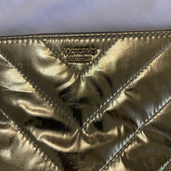 victoria secret makeup bag - Picture 2 of 3